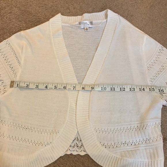 Signature by Robbie Bee Ivory Short Sleeved Cardigan Sweater/Shrug Women’s Sz 10 - Picture 8 of 11